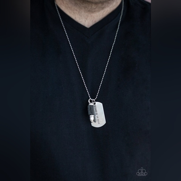 🌟🇺🇸'Proud Patriot' Black & Silver Leather Dog Chain Necklace - Paparazzi🇺🇸 - Picture 3 of 3